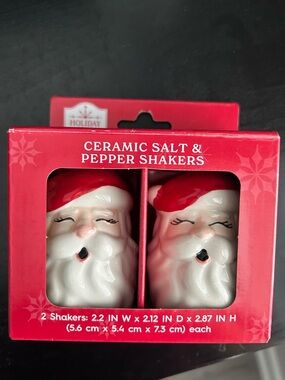 Ceramic Santa Claus Salt & Pepper Shakers - Red & White